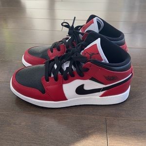 Air Jordan 1 mid (GS)